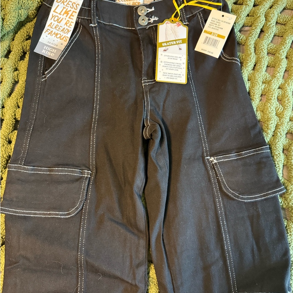 Celebrity Ace 90's Skater High Rise Jeans Size 26
